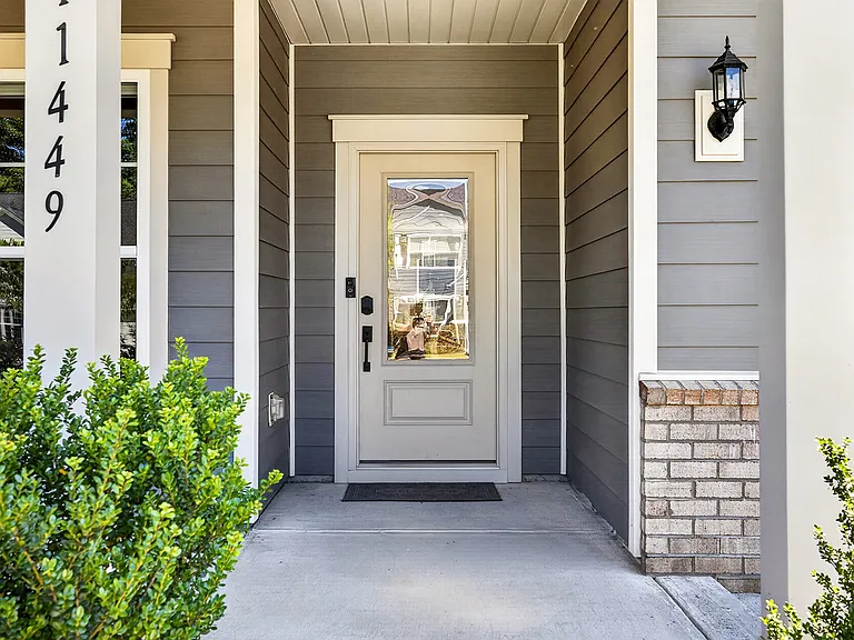 11449 Oakhampton Way — Photo 2