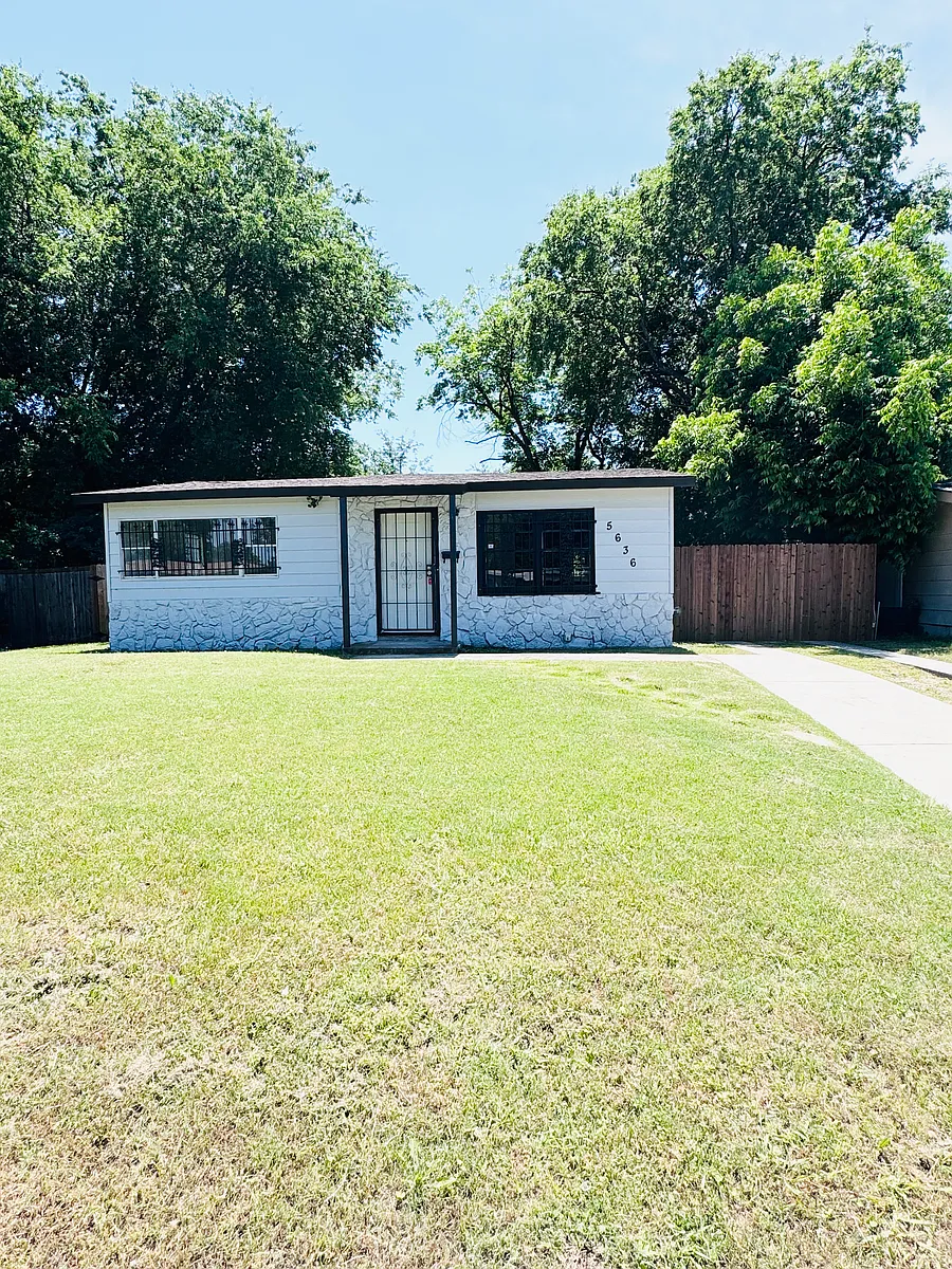 Provacy Fenced yard and lots of parking in drive-way - 5636 Lester Granger St