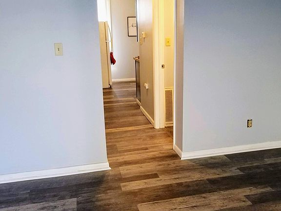 5th image of 801 W 5th Ave #801