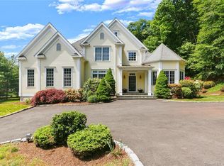 2 Overview Dr, Easton, CT 06612