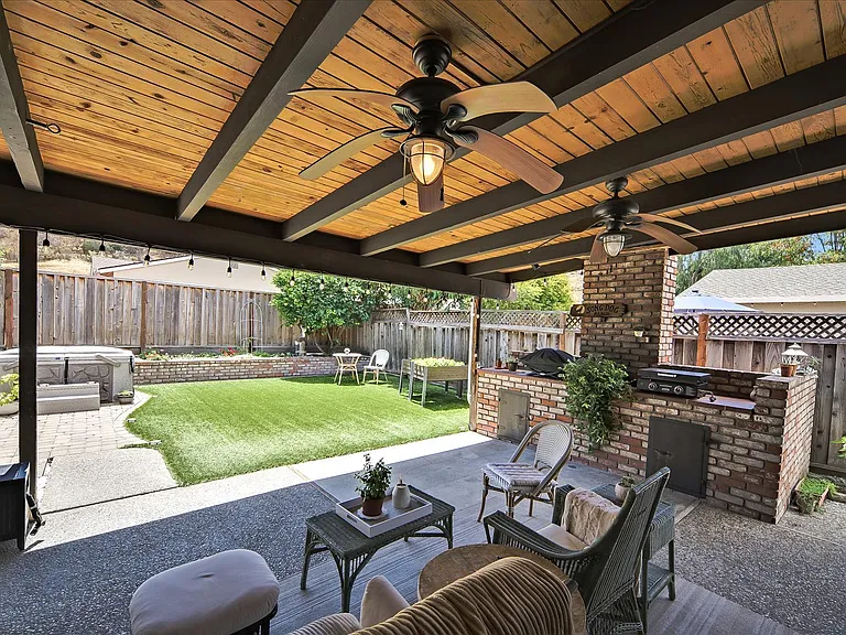 6237 Hancock Ave — Photo 38