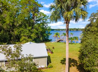 942 State Road 20, Interlachen, FL 32148
