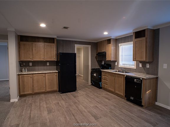 3rd image of 7504 Catalina Hill Ct