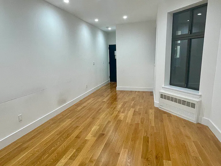 214 E 83rd St #2A — Photo 9