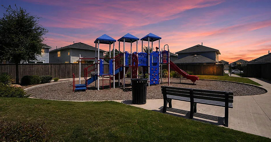 Hymeadow Springs Rental Homes — Photo 2
