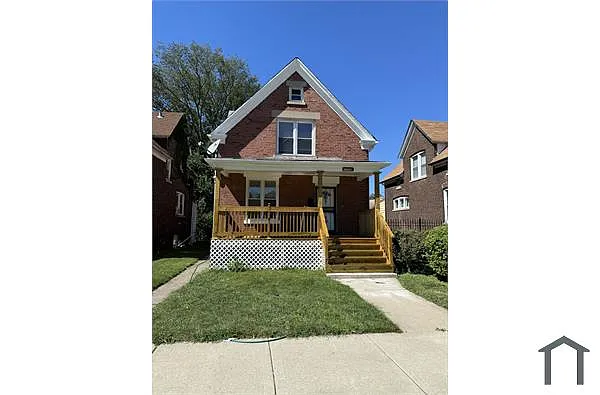 11938 S Harvard Ave photo 1