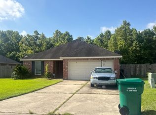 160 Azalea Dr, La Place, LA 70068