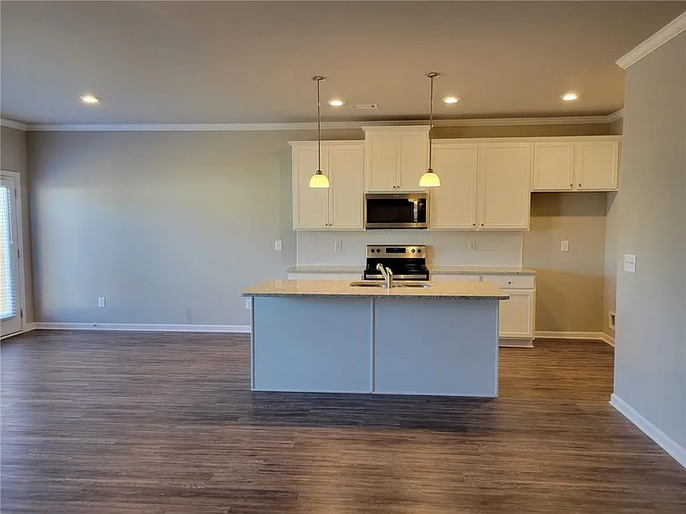 5205 Fox Den Rd — Photo 6