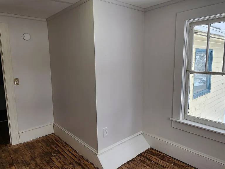 189 Jackson Ave — Photo 10