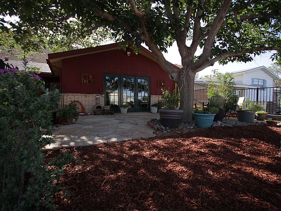 2nd image of 3214 Piedmont Dr
