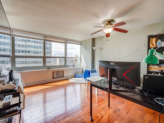 4th image of 3550 N Lake Shore Dr APT 2125