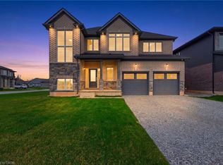 778 Bradford Ave, Fort Erie, ON L2A0H3