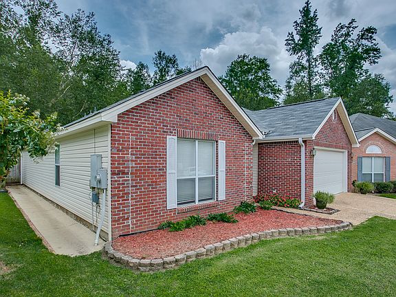 3rd image of 6652 Ash Hill Dr