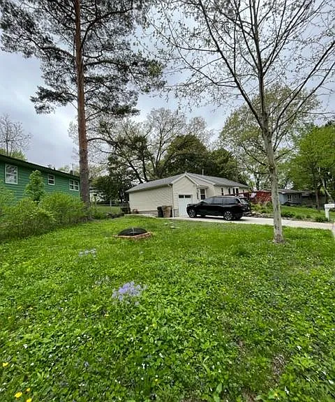 122 N Kenosha Dr — Photo 26