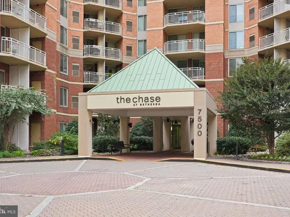 7500 Woodmont Ave #S619, Chevy Chase, MD 20814