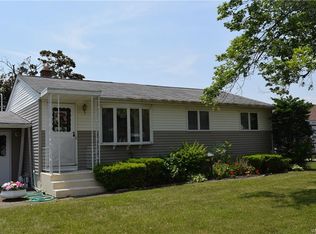 86 Albert St, Depew, NY 14043