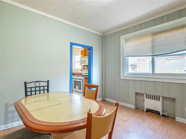 94-67 44th Avenue image 2 of 26