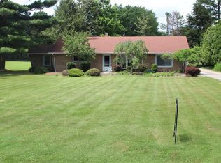 941 Ledge Rd, Macedonia, OH 44056