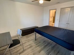 290 S McIlhaney St #16181419, Stephenville, TX 76401
