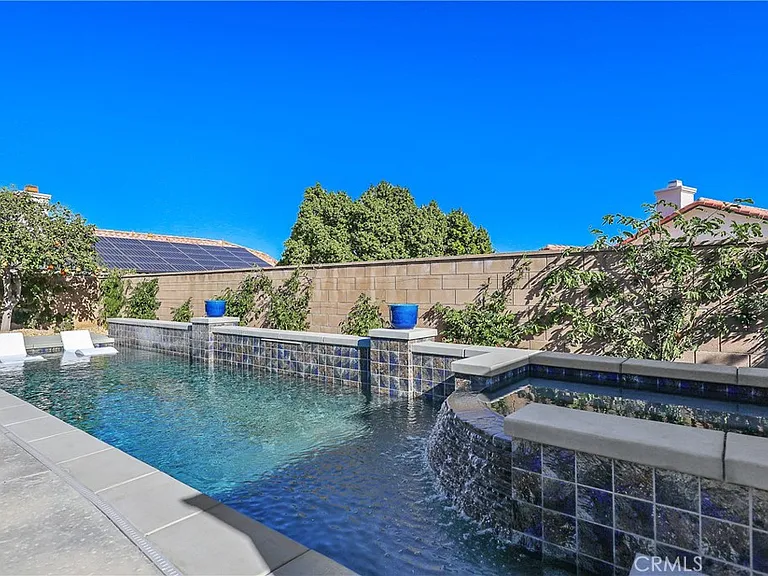 43760 Milan Ct — Photo 31