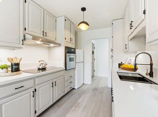 245 Montecito Ave APT 203, Oakland, CA 94610