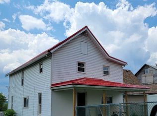 1004 Maple Ave, West Alexander, PA 15376