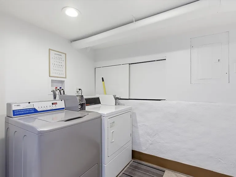 2117 N Humboldt Blvd #G — Photo 10
