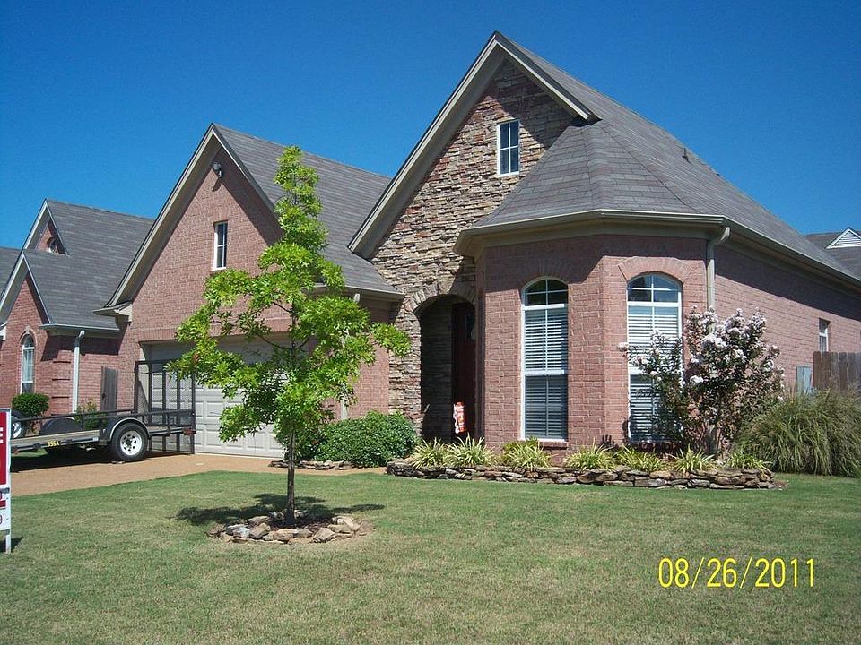 1st image of 2597 Plum Creek Dr