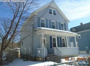 189 Waldo Pl, Englewood, NJ 07631