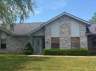 908 S 23rd St, Rogers, AR 72758