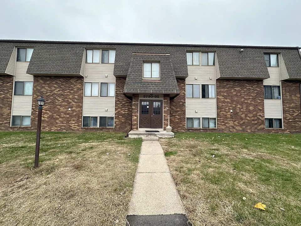 3730-3732 Quail Pl