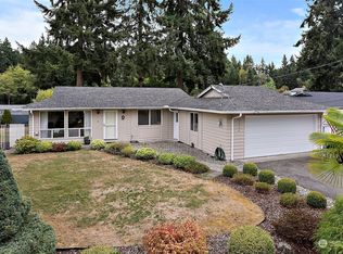 2824 Pine Cone Ct SE, Pt Orchard, WA
