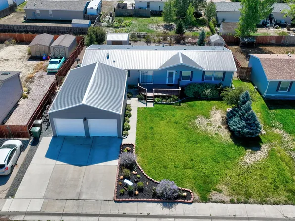 3613 Hamilton St, Gillette, WY 82718