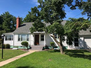 3200 Riverview Dr, Colonial Beach, VA 22443