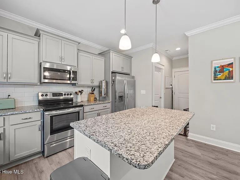 324 Dunston Rd — Photo 22