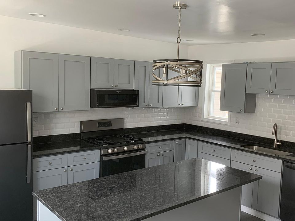 1st image of 58 Ruth St