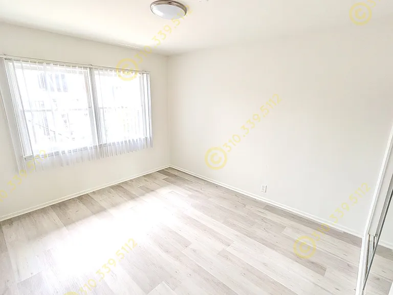 1377 S Sierra Bonita Ave #2 — Photo 14