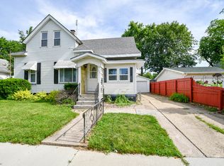 709 W Walnut St, Bloomington, IL 61701