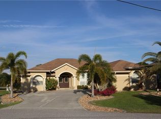 28 Clubhouse Ct, Placida, FL 33947