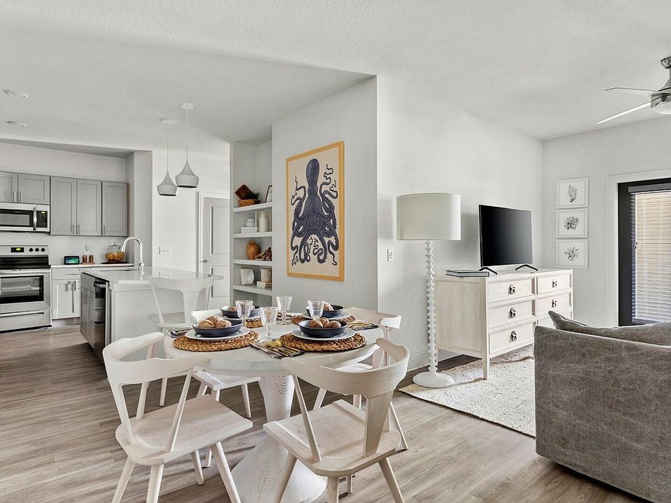 C204550_Pearl_of_Viera_2Bedroom_Dining_T3A7880