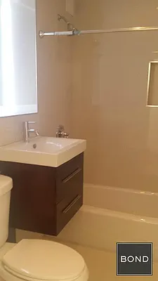 Rented by Bond New York | media 13