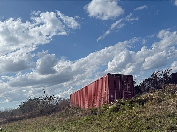 3rd image of 5355 3rd Rd