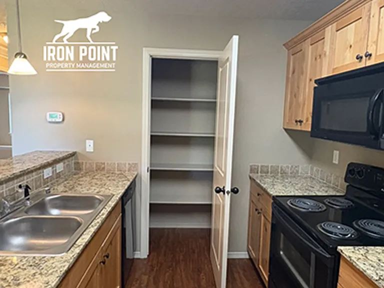 16560 N Profit Cir — Photo 11