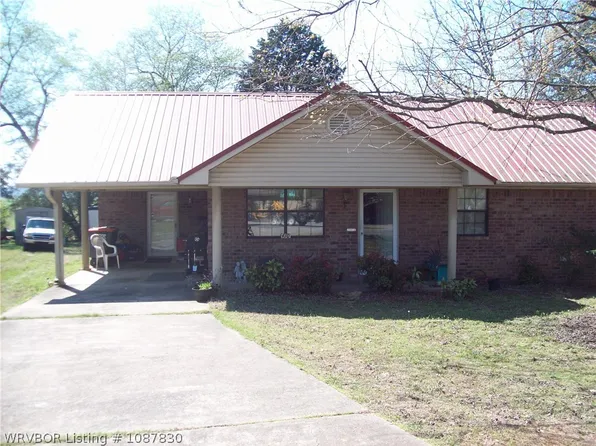 410 S 30th St, Ozark, AR 72949