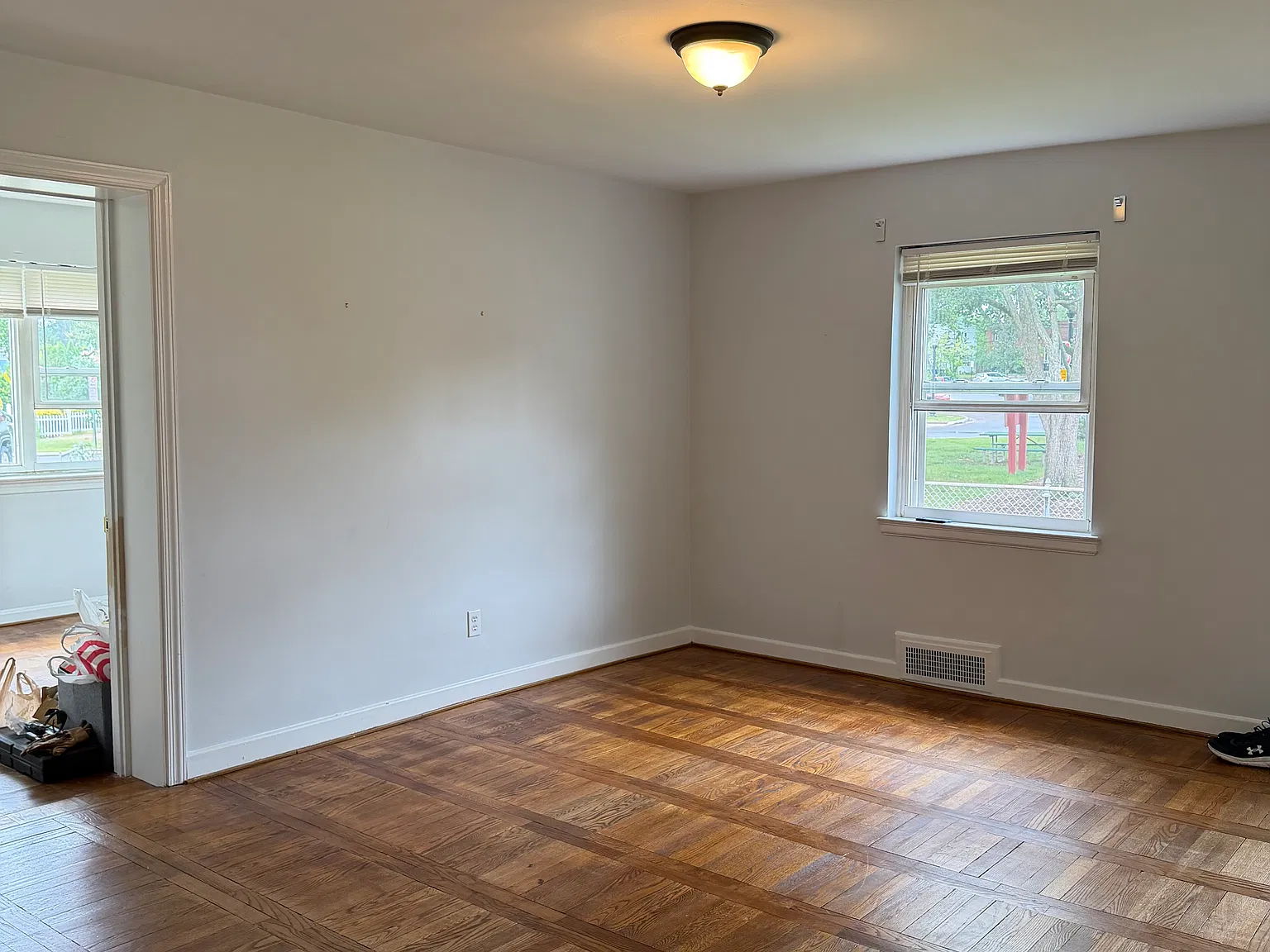 2 bed, $2,650 — Photo 2
