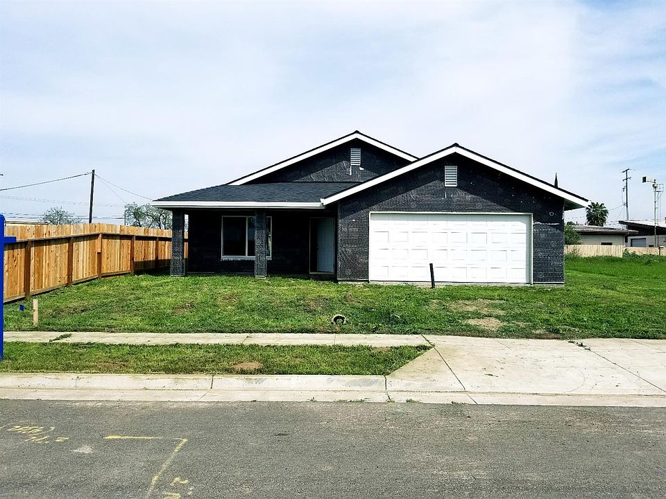1st image of 128 Visalia Ct