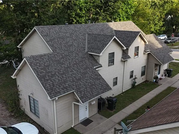 624 Spruce St, Leavenworth, KS 66048