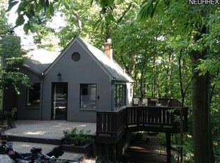 1974 Theiss Rd, Akron, OH 44313