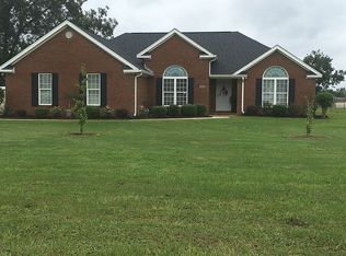 211 Ambleside Dr, Leesburg, GA 31763