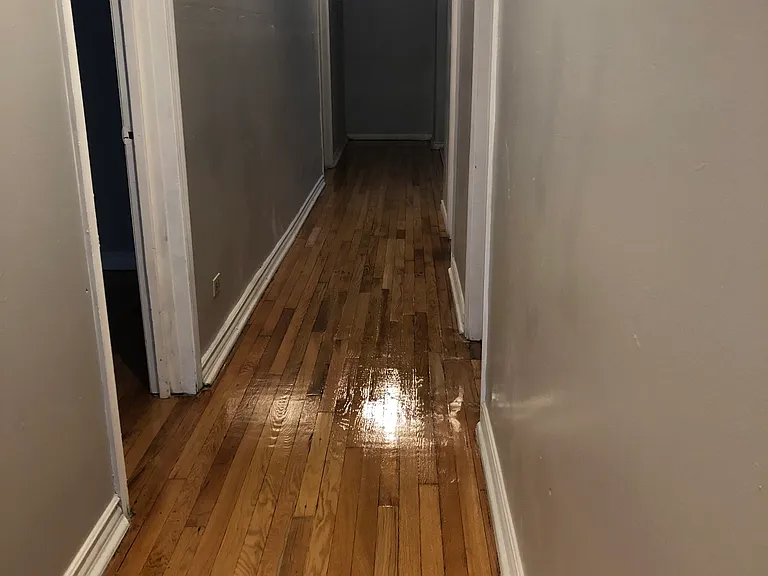 7031 S King Dr #1 — Photo 3